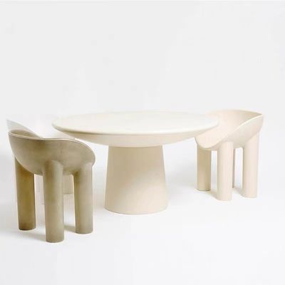 購入 アート エレファント・レッグス ホテル コーヒーテーブル 繊維ガラス シンプル 丸い 食卓 椅子 セット online manufacture