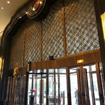 スクリーンの質のステンレス鋼のホテルの家具のロビーの居間注文の折る部屋ディバイダー