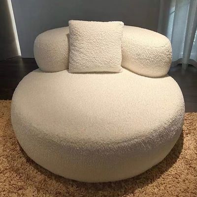 居間の円形の腰掛けのソファーの寝室のホテルの座席ソファーのあたりの現代子ヒツジの羊毛